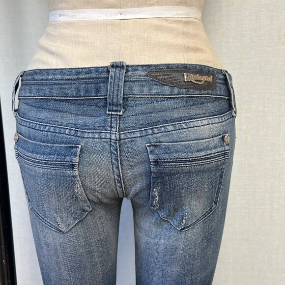Women's Skinny Jeans in Blue - Picture 6 of 8